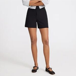NWT Express City Bermuda Shorts. Super High Rise. City Shorts. Business Casual